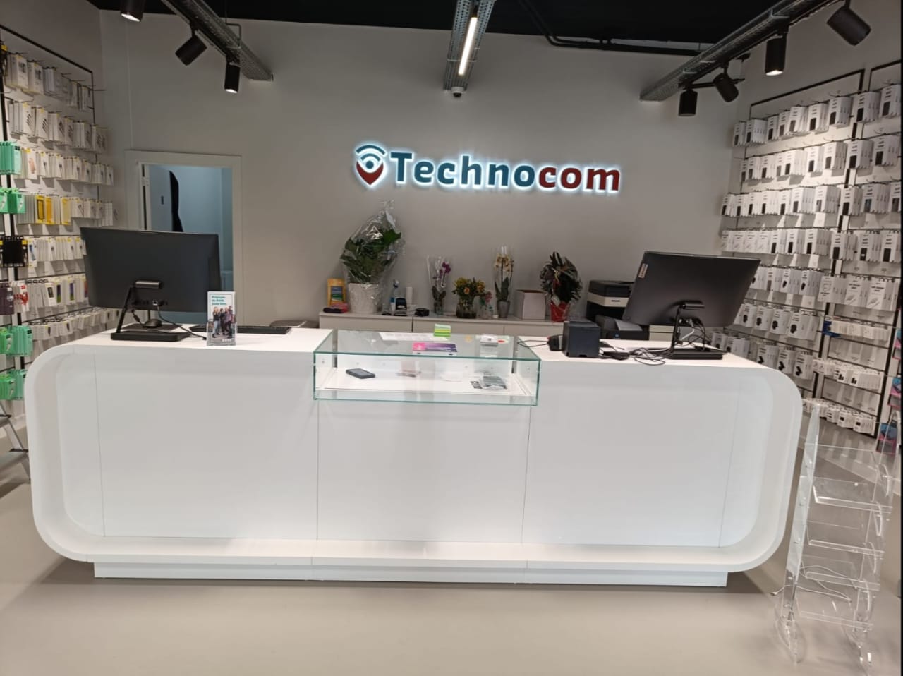 WhatsApp Image 2023-10-25 at 18.42.01 (5)